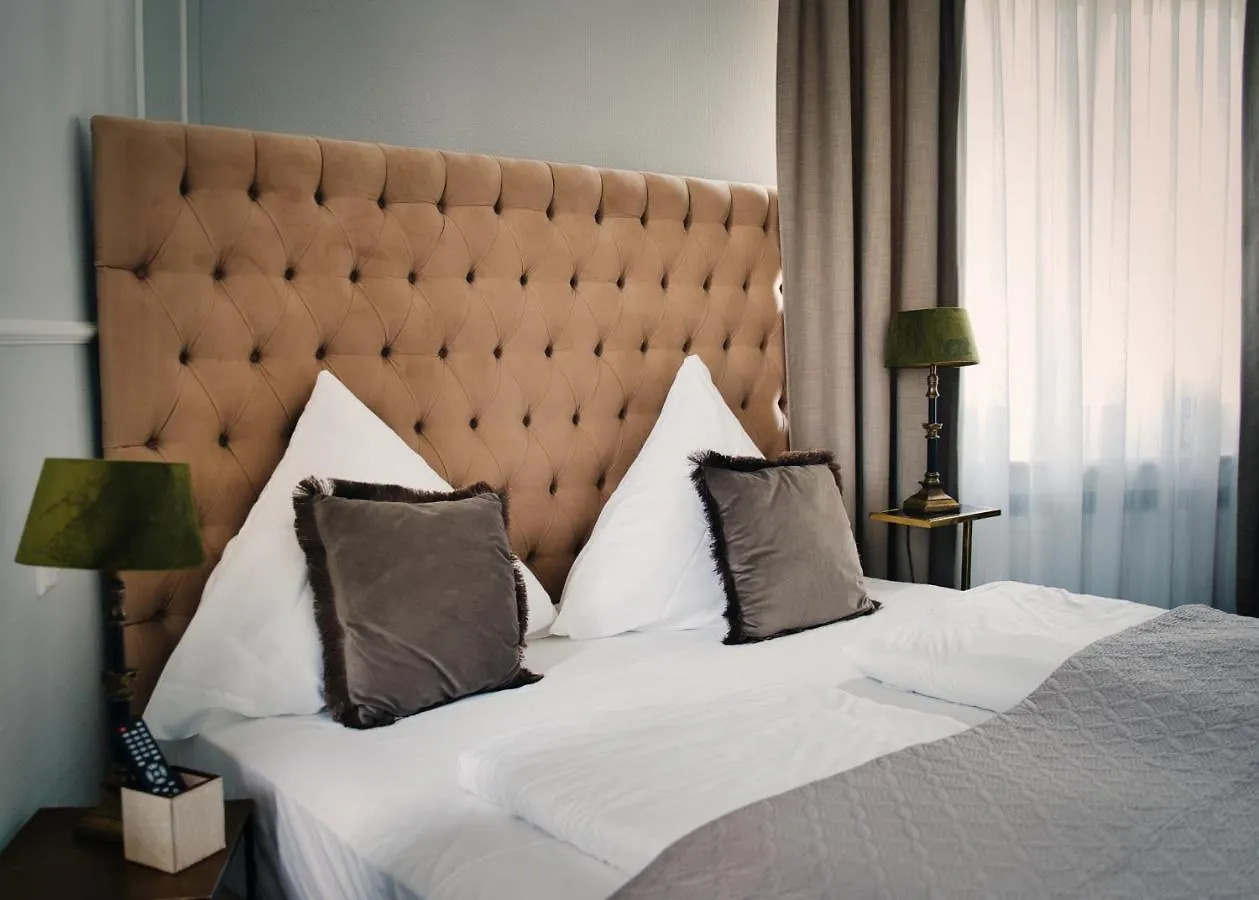 Boutique Hotel Villa Sarah Düsseldorf Almanya
